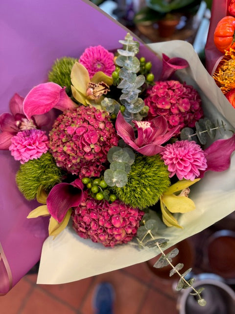 
                    
                      Antique hydrangea dahlia and calla lily lush bouquet – Jerome Florists NYC
                    
                  